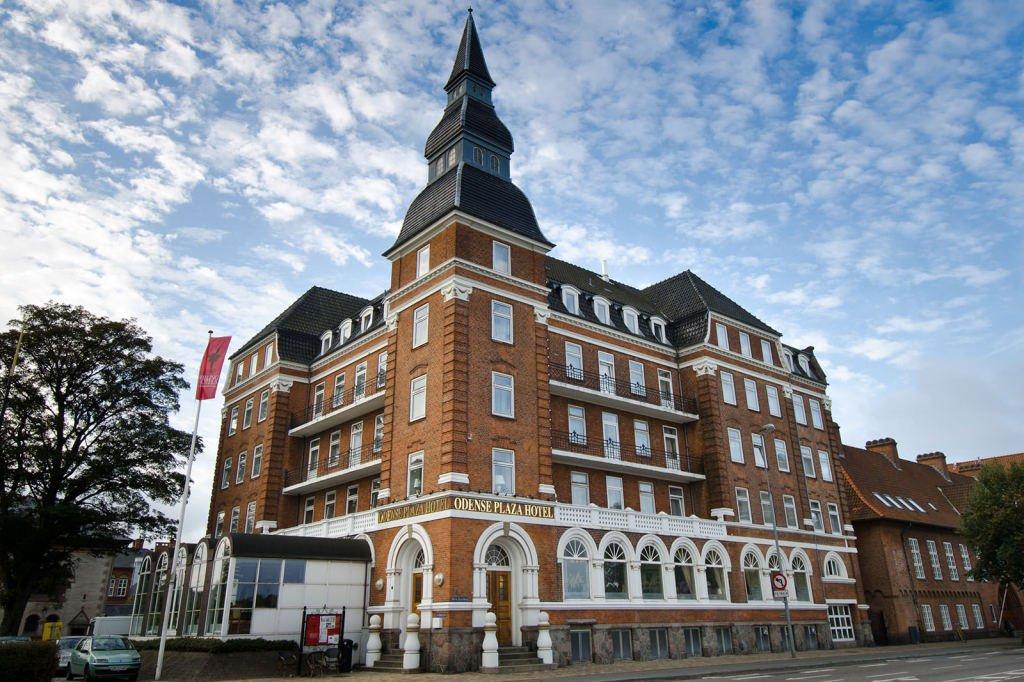 Milling Hotel Plaza Одензе Екстериор снимка