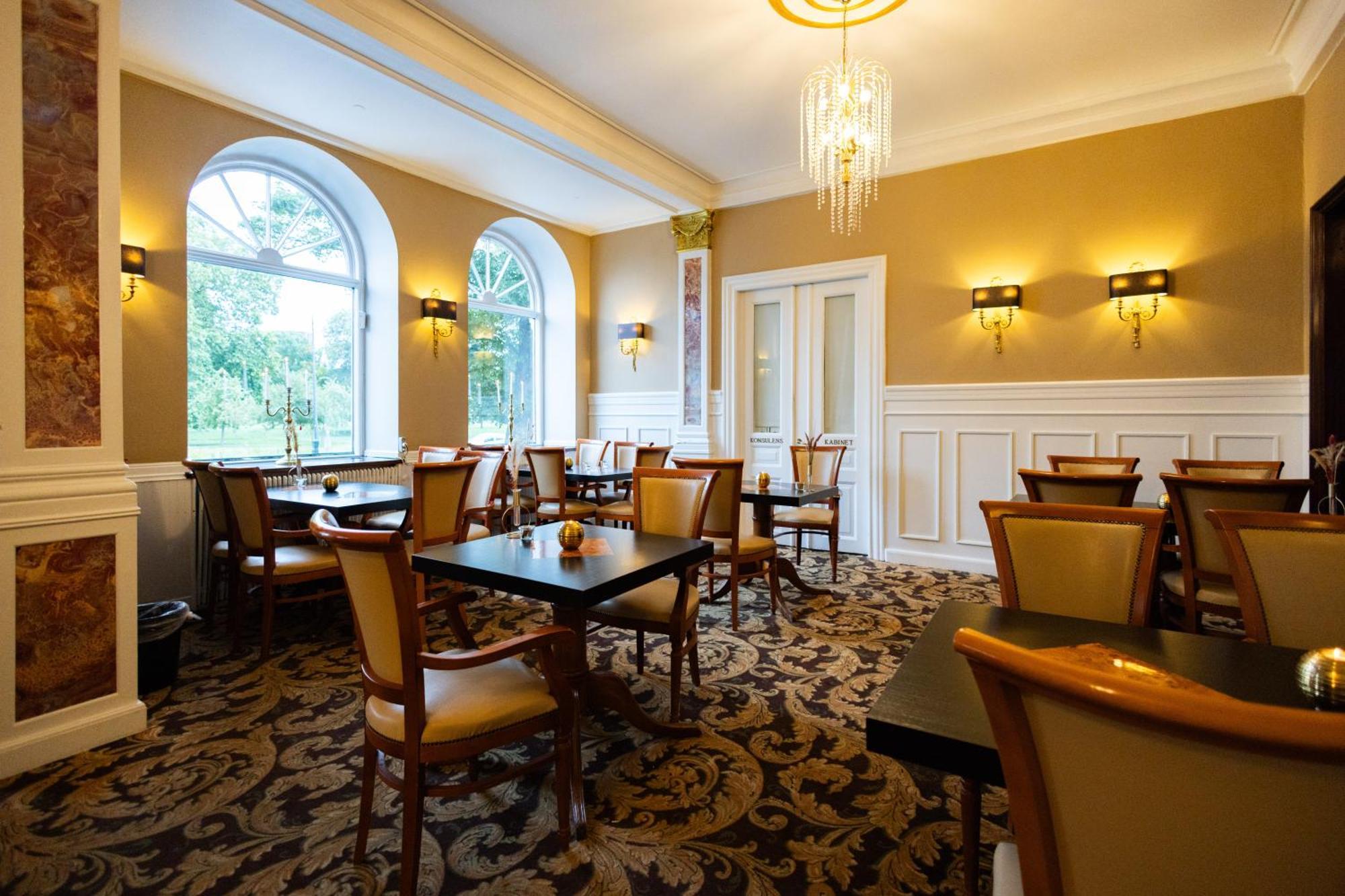 Milling Hotel Plaza Одензе Екстериор снимка