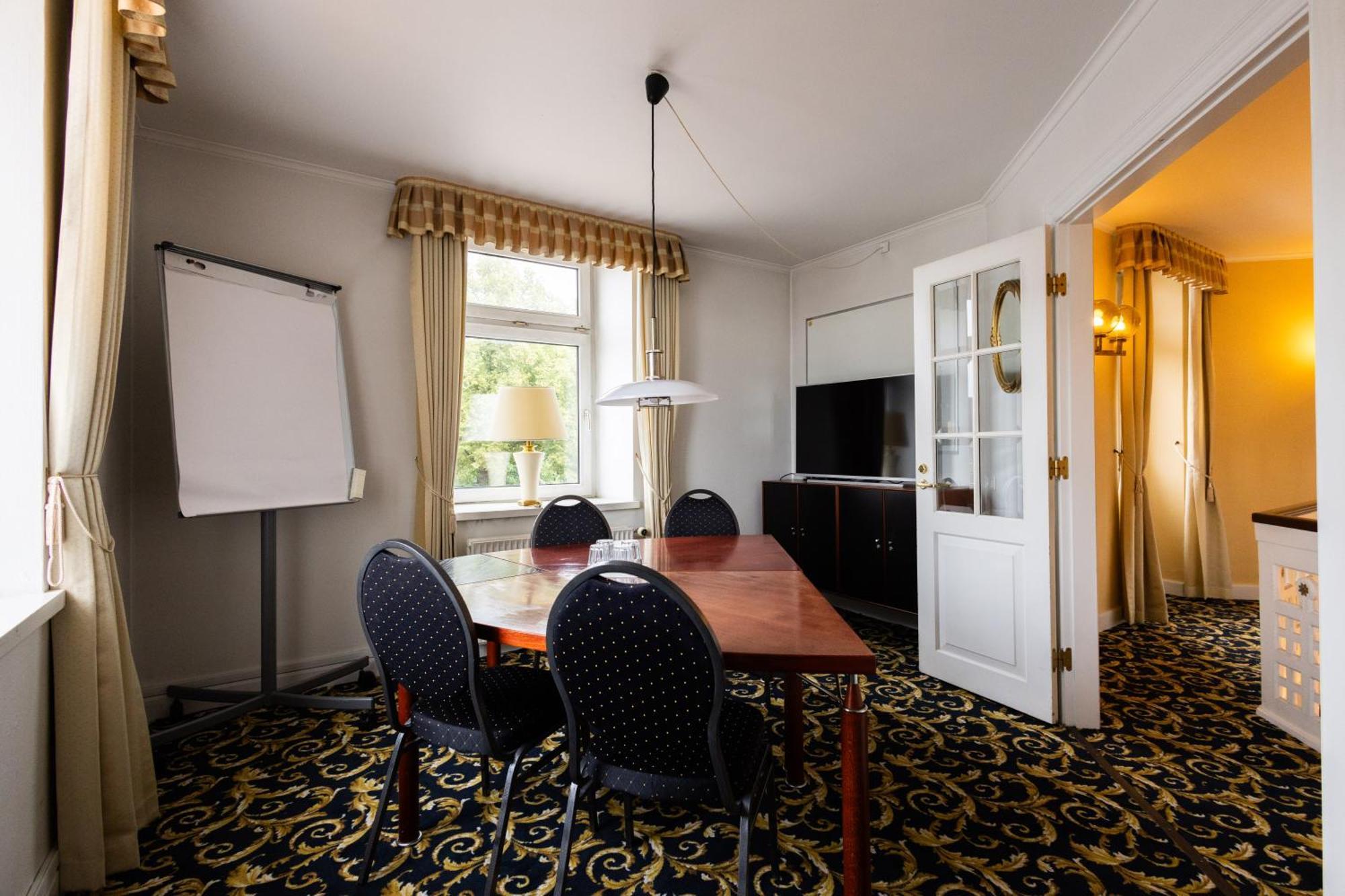Milling Hotel Plaza Одензе Екстериор снимка